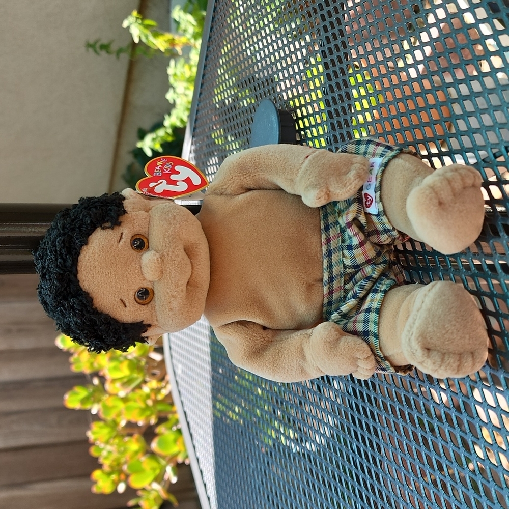 TY Beanie kids "Rascal".